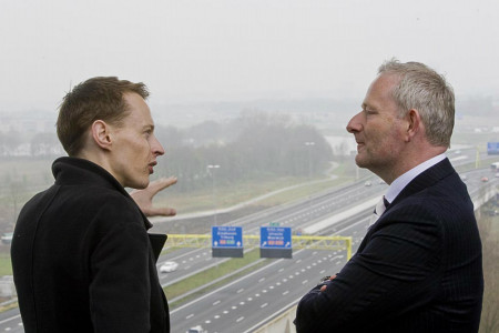 01-Daan Roosegaarde and director of Heijimans